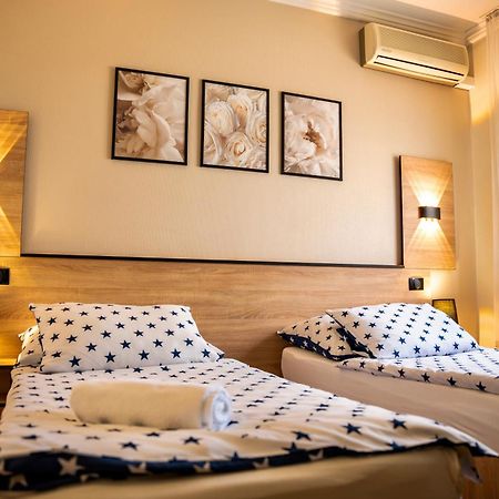Hotel Bolero Gyor Luaran gambar