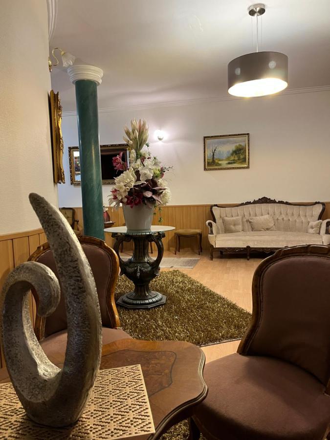 Hotel Bolero Gyor Luaran gambar