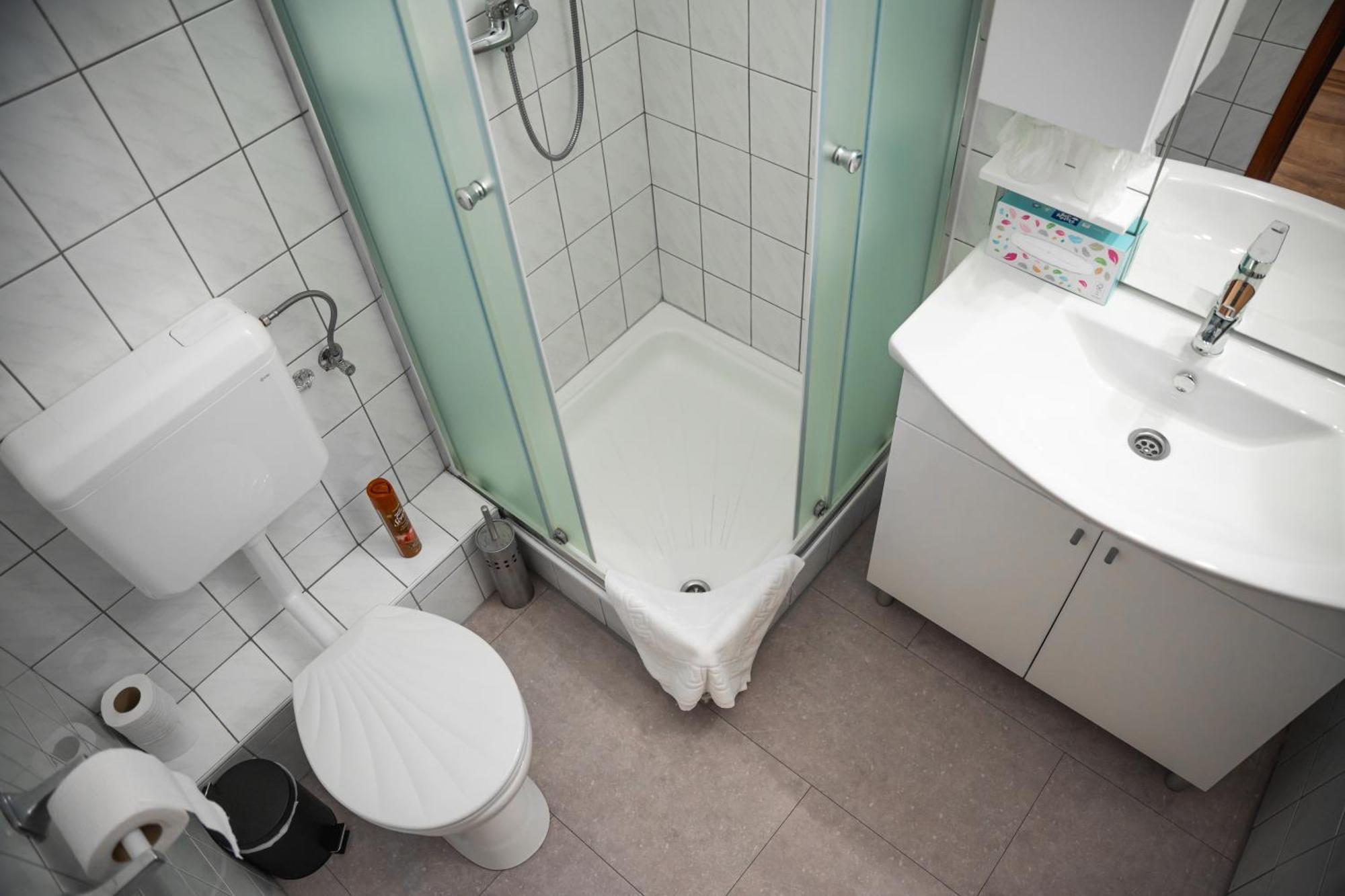Hotel Bolero Gyor Luaran gambar