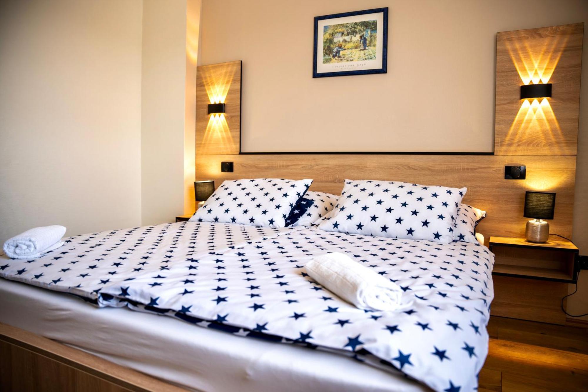 Hotel Bolero Gyor Luaran gambar